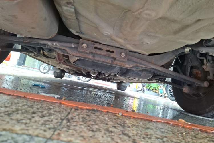 Used Buick Excelle 2013 1.5L Automatic Classic Model Chassis Rear