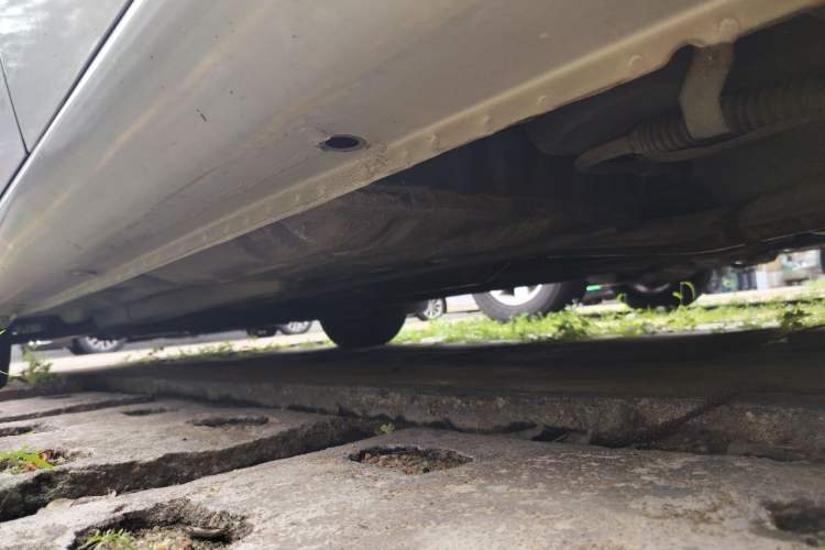 Used Buick Excelle 2013 1.5L Automatic Classic Model Chassis Rear Left