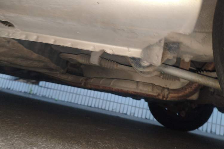 Used Buick Excelle 2013 1.5L Automatic Classic Model Chassis Rear Left