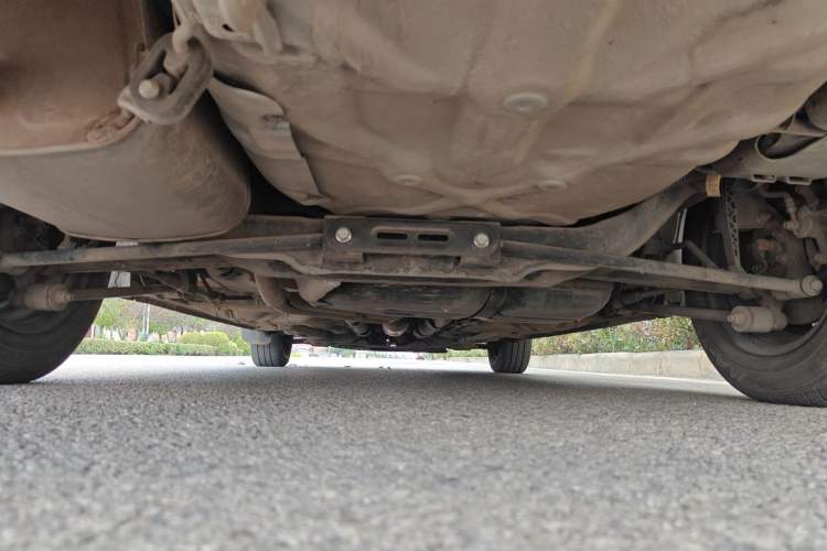Used Buick Excelle 2013 1.5L Automatic Classic Model Chassis Rear