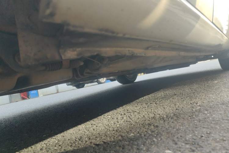 Used Buick Excelle 2013 1.5L Manual Classic Model Chassis Rear Right