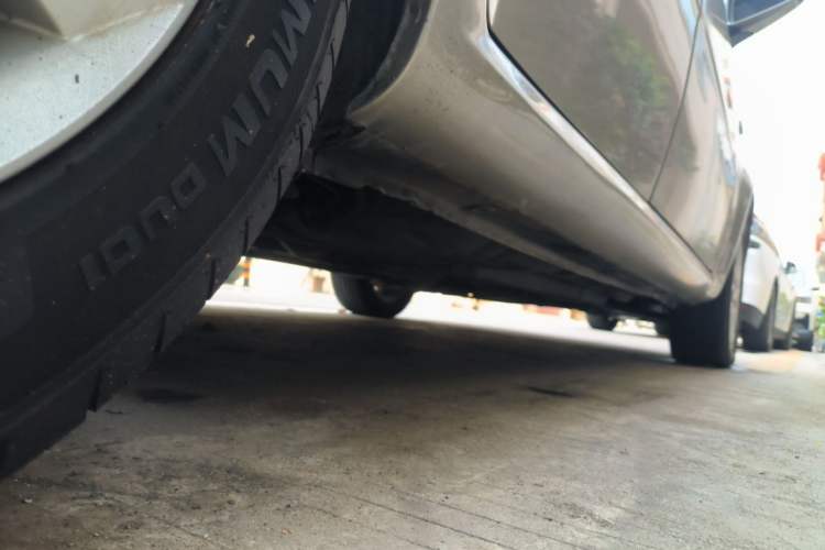 Used Buick Excelle 2013 1.5L Automatic Luxury Model Chassis Rear Right