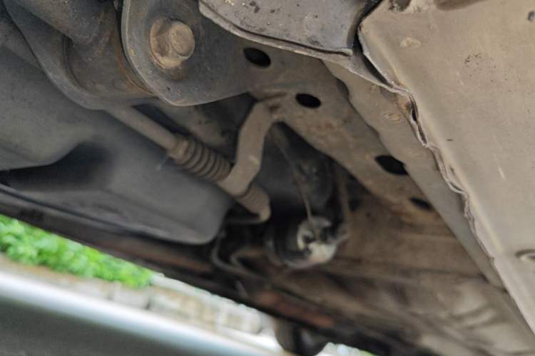 Used Buick Excelle 2013 1.5L Automatic Classic Model Chassis Rear Right