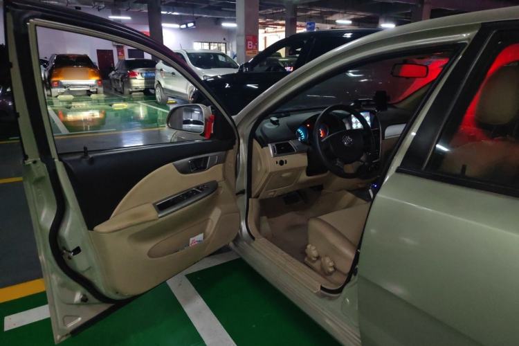 Used Buick Excelle 2013 1.5L Automatic Classic Model Driver Seat