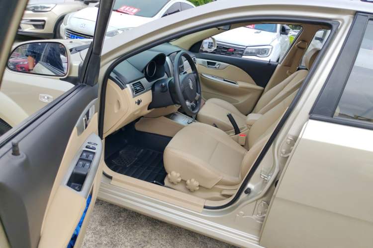 Used Buick Excelle 2013 1.5L Automatic Classic Model Driver Seat