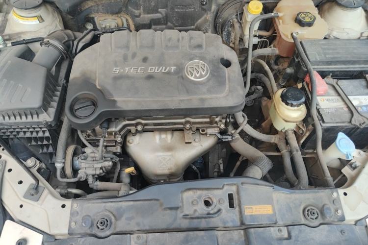 Used Buick Excelle 2013 1.5L Manual Classic Model Engine Bay