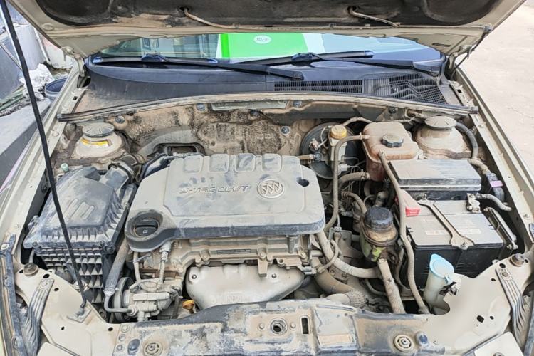 Used Buick Excelle 2013 1.5L Automatic Classic Model Engine Bay