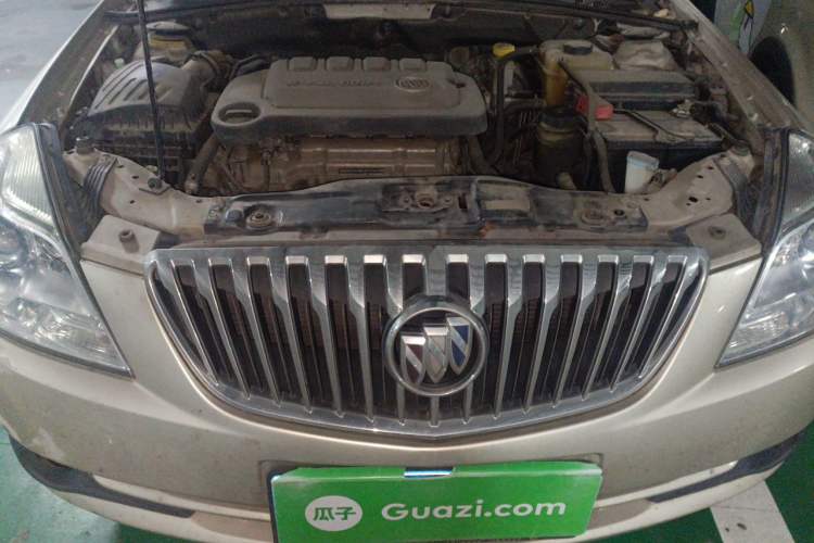 Used Buick Excelle 2013 1.5L Manual Luxury Model Engine Bay