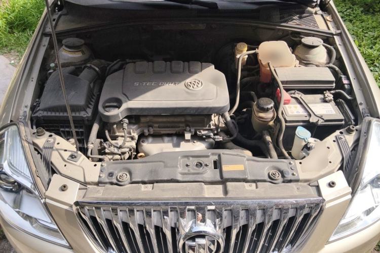 Used Buick Excelle 2013 1.5L Manual Luxury Model Engine Bay
