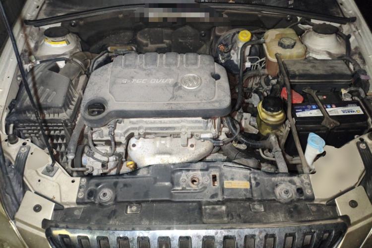 Used Buick Excelle 2013 1.5L Automatic Classic Model Engine Bay
