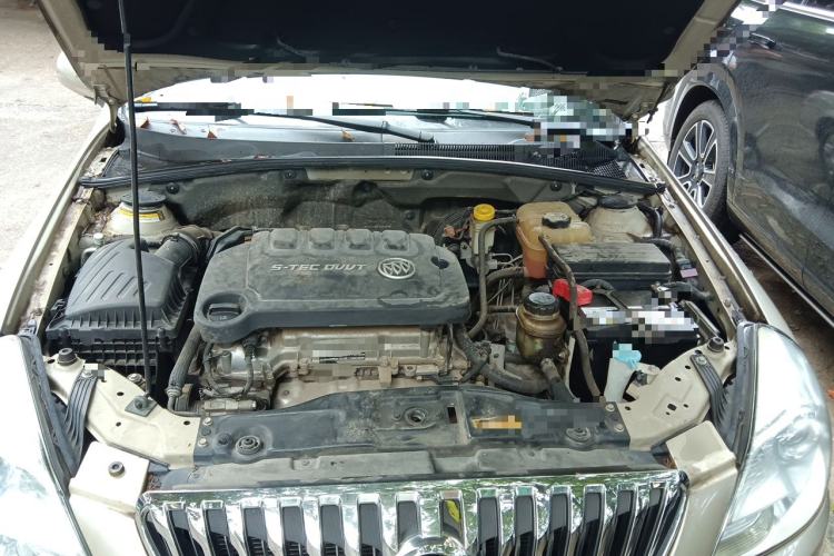 Used Buick Excelle 2013 1.5L Automatic Classic Model Engine Bay