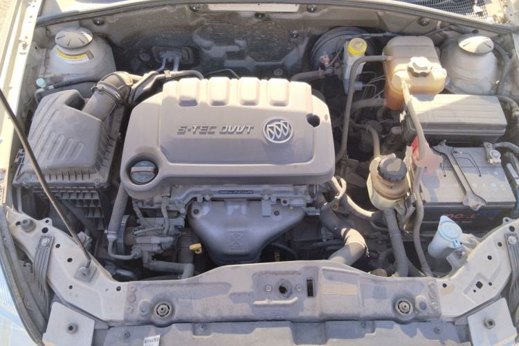 Used Buick Excelle 2013 1.5L Automatic Classic Model Engine Bay