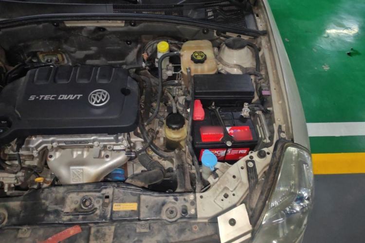 Used Buick Excelle 2013 1.5L Automatic Classic Model Engine Bay Left