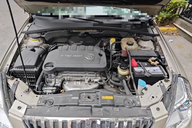 Used Buick Excelle 2013 1.5L Automatic Classic Model Engine Bay