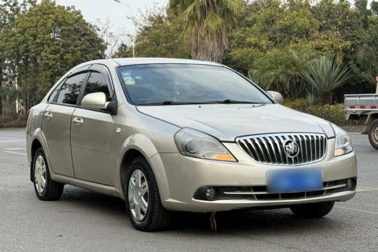 Used Buick Excelle 2013 1.5L Automatic Classic Model Exterior 1