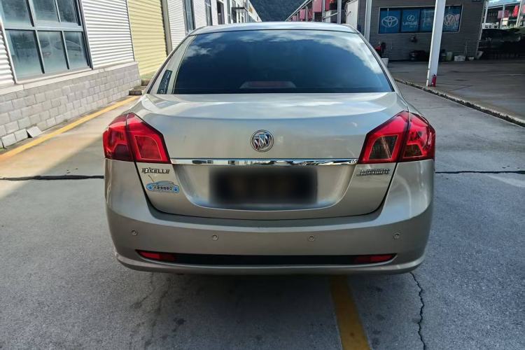 Used Buick Excelle 2013 1.5L Automatic Luxury Model Exterior 4
