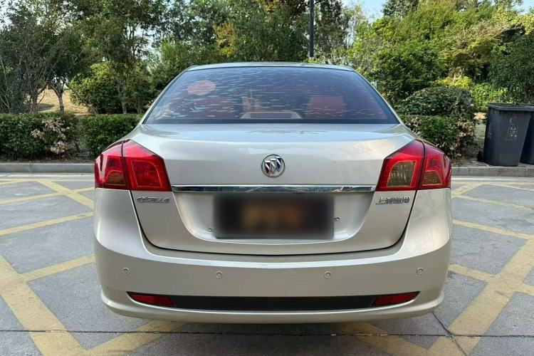 Used Buick Excelle 2013 1.5L Manual Luxury Model Exterior 5