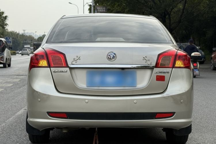 Used Buick Excelle 2013 1.5L Automatic Classic Model Exterior 5