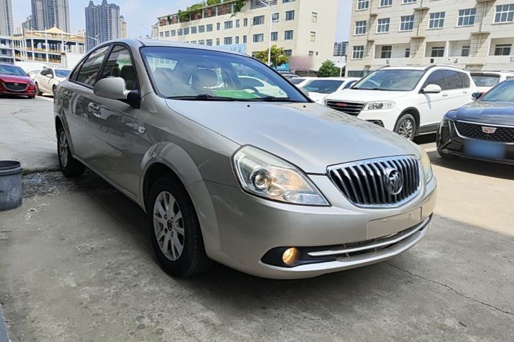 Used Buick Excelle 2013 1.5L Automatic Classic Model Front Right 45 Deg