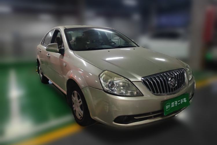 Used Buick Excelle 2013 1.5L Automatic Classic Model Front Right 45 Deg