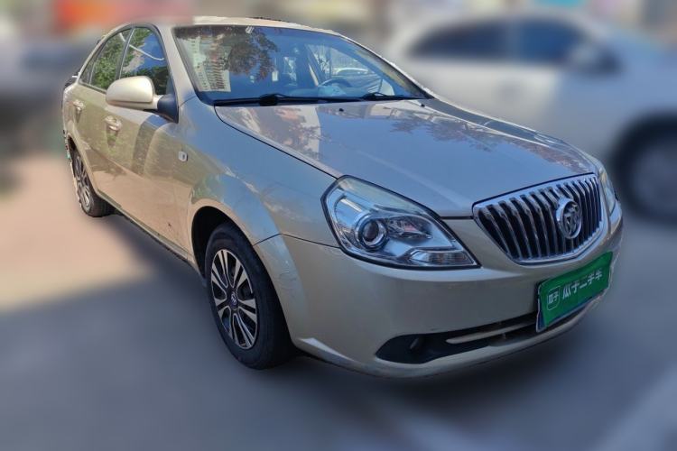 Used Buick Excelle 2013 1.5L Manual Classic Model Front Right 45 Deg