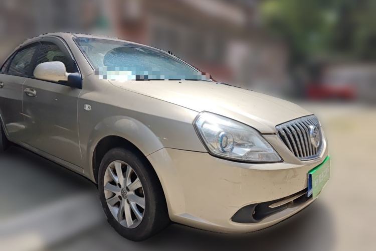 Used Buick Excelle 2013 1.5L Manual Classic Model Front Right 45 Deg