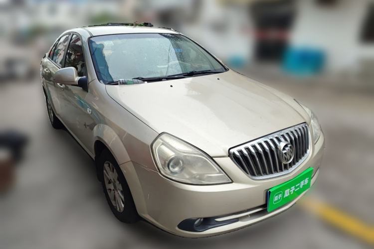 Used Buick Excelle 2013 1.5L Automatic Classic Model Front Right 45 Deg