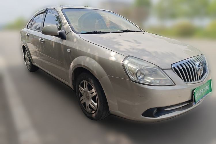 Used Buick Excelle 2013 1.5L Automatic Classic Model Front Right 45 Deg