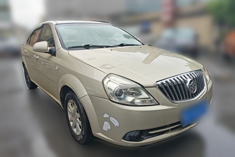 Used Buick Excelle 2013 1.5L Manual Classic Model Front Right 45 Deg