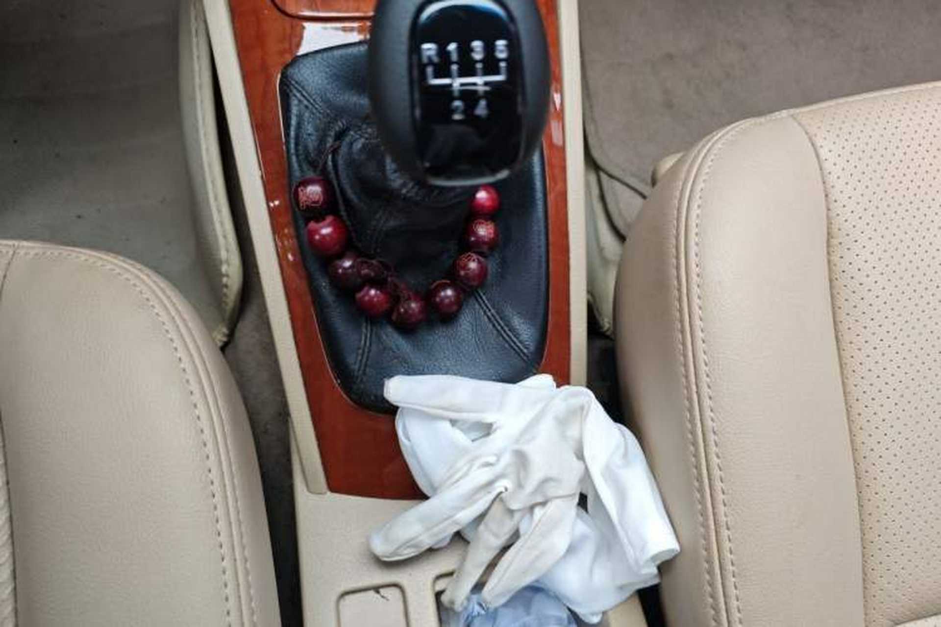 Used Buick Excelle 2013 1.5L Manual Luxury Model Gear Lever