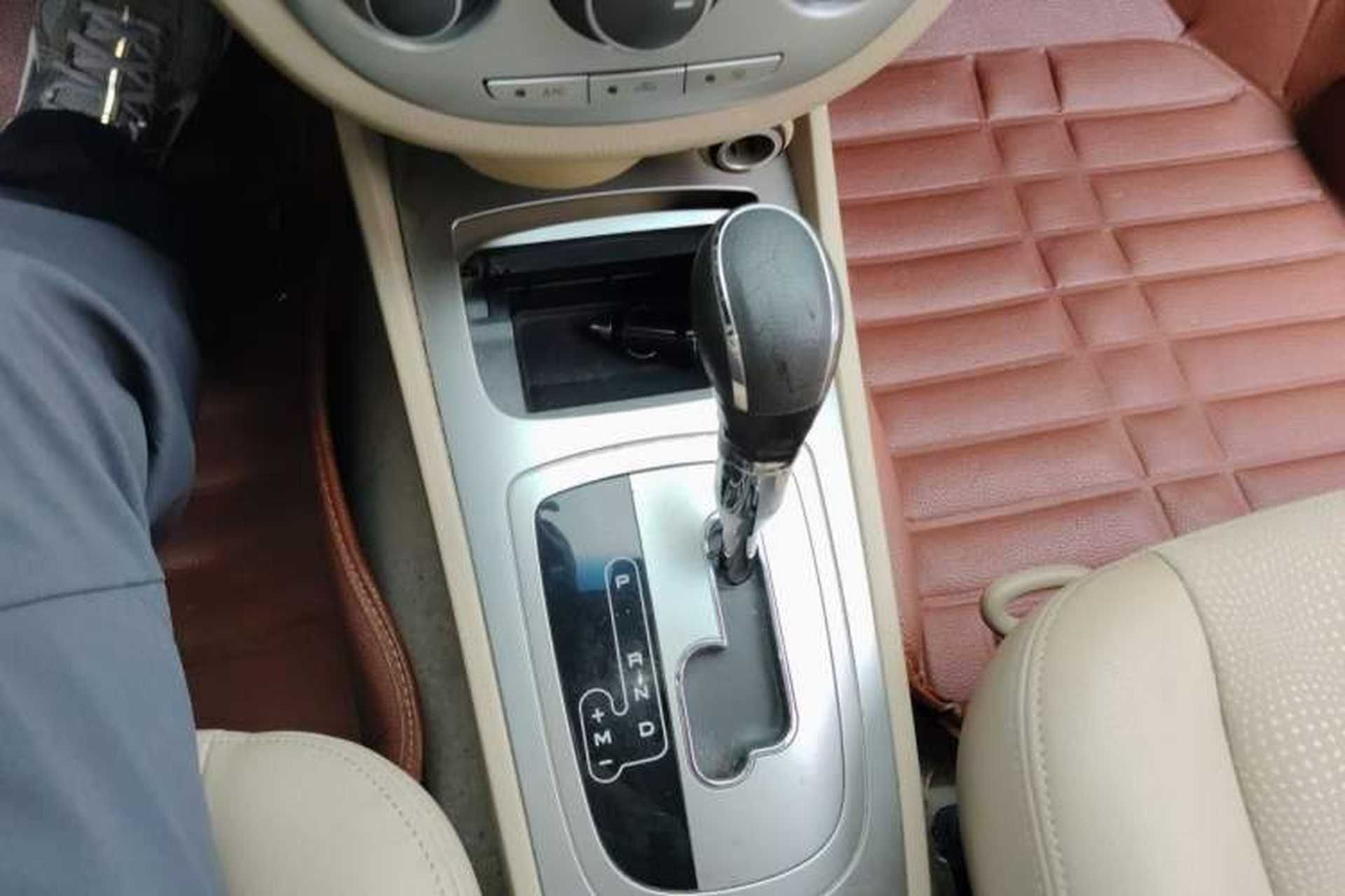 Used Buick Excelle 2013 1.5L Automatic Classic Model Gear Lever