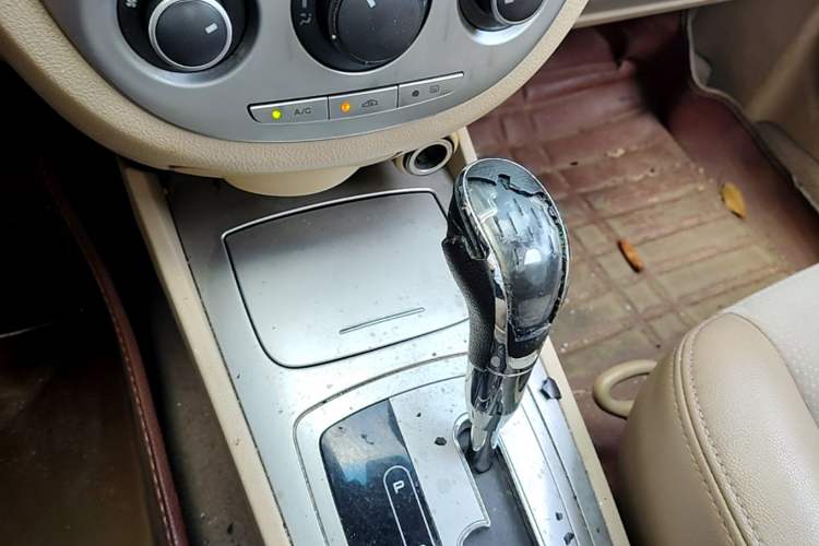 Used Buick Excelle 2013 1.5L Automatic Classic Model Gear Lever