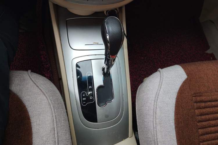Used Buick Excelle 2013 1.5L Automatic Classic Model Gear Lever