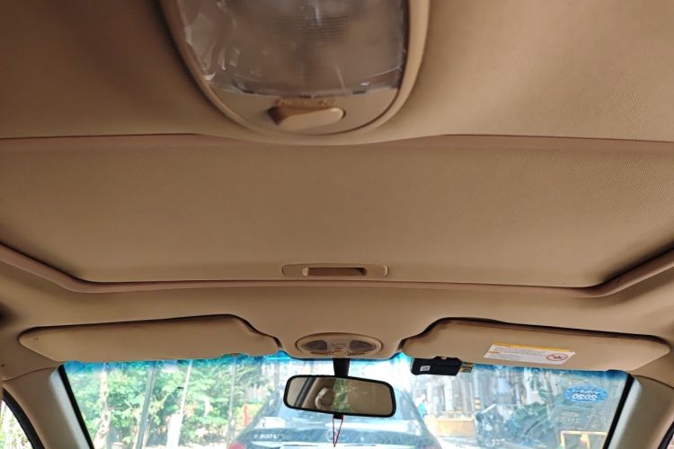 Used Buick Excelle 2013 1.5L Automatic Luxury Model Headliner