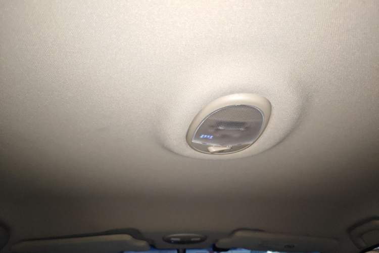 Used Buick Excelle 2013 1.5L Automatic Classic Model Headliner