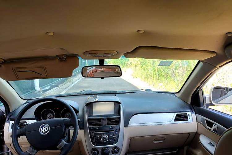 Used Buick Excelle 2013 1.5L Automatic Classic Model Headliner