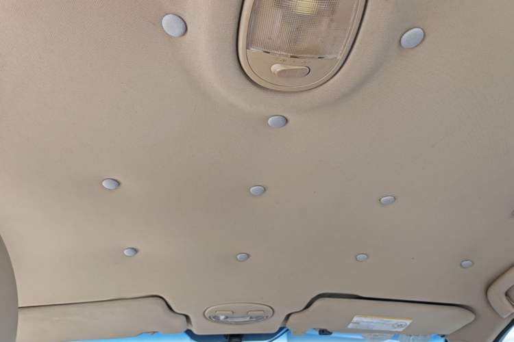 Used Buick Excelle 2013 1.5L Automatic Classic Model Headliner