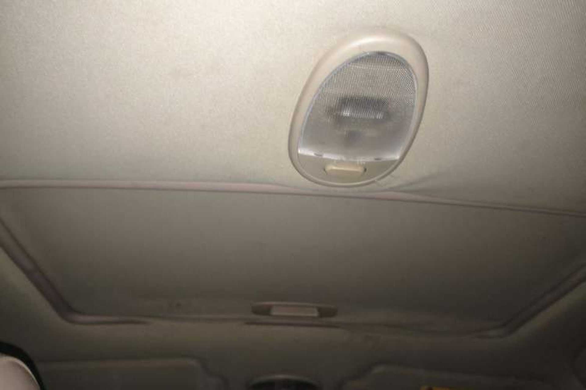 Used Buick Excelle 2013 1.5L Manual Luxury Model Headliner