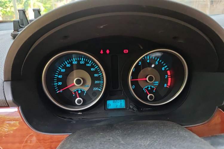 Used Buick Excelle 2013 1.5L Automatic Luxury Model Instrument Cluster