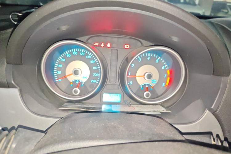 Used Buick Excelle 2013 1.5L Automatic Classic Model Instrument Cluster