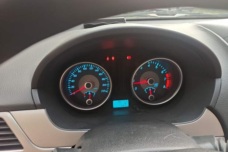Used Buick Excelle 2013 1.5L Manual Classic Model Instrument Cluster