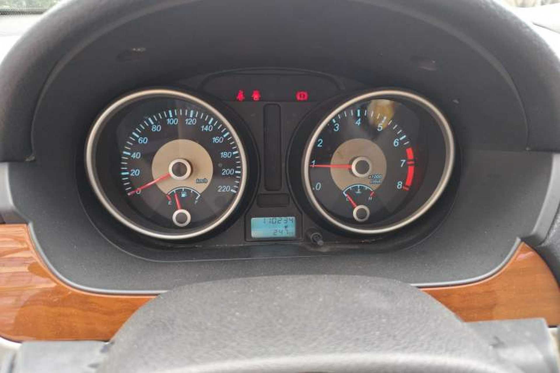 Used Buick Excelle 2013 1.5L Manual Luxury Model Instrument Cluster