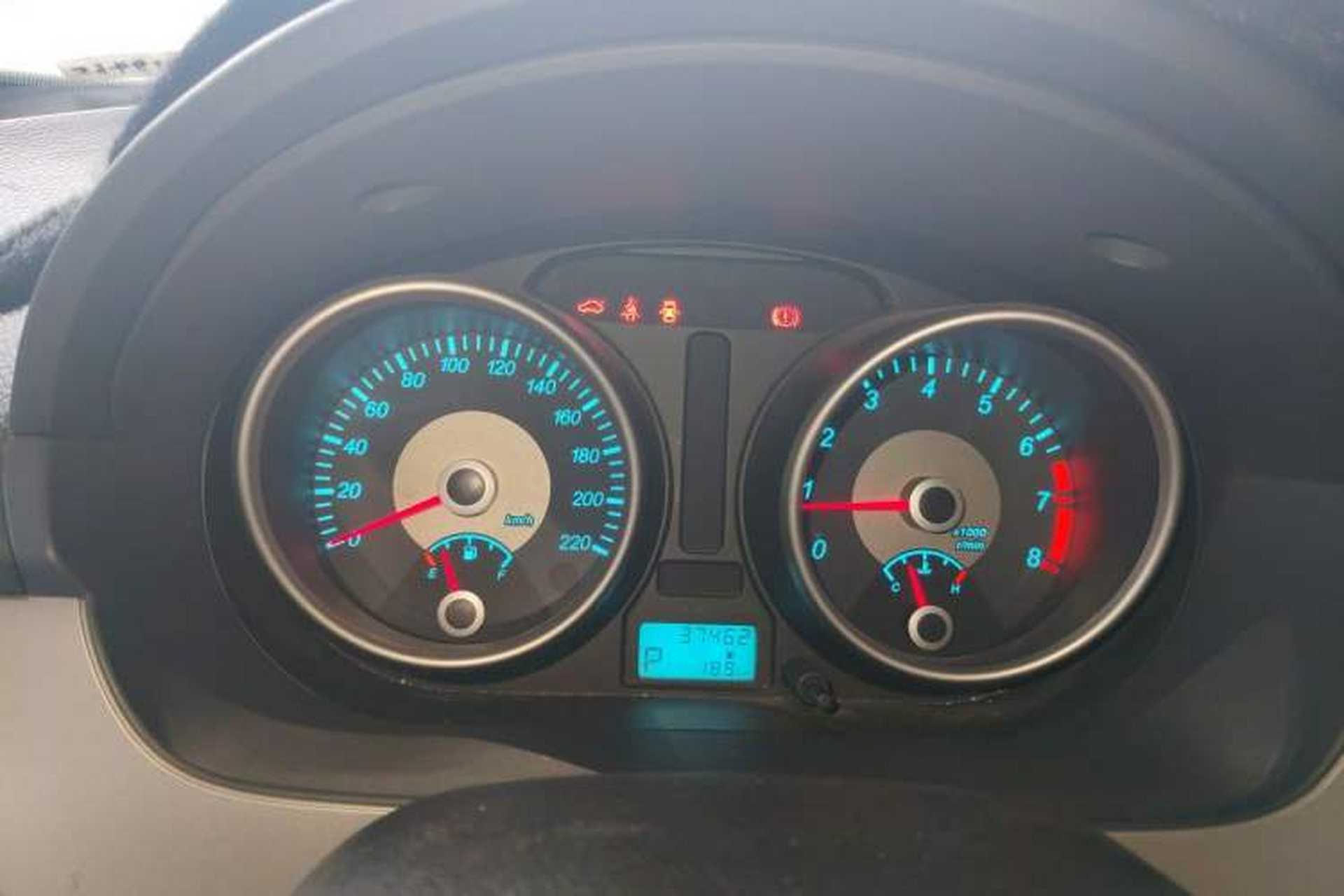 Used Buick Excelle 2013 1.5L Automatic Classic Model Instrument Cluster