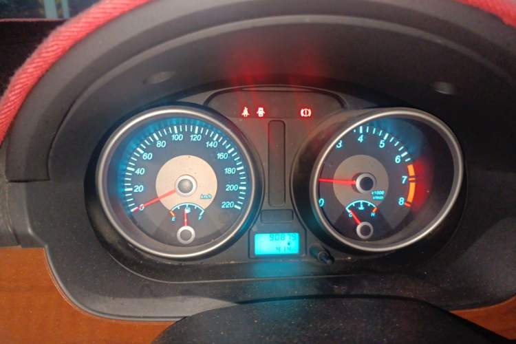 Used Buick Excelle 2013 1.5L Manual Luxury Model Instrument Cluster