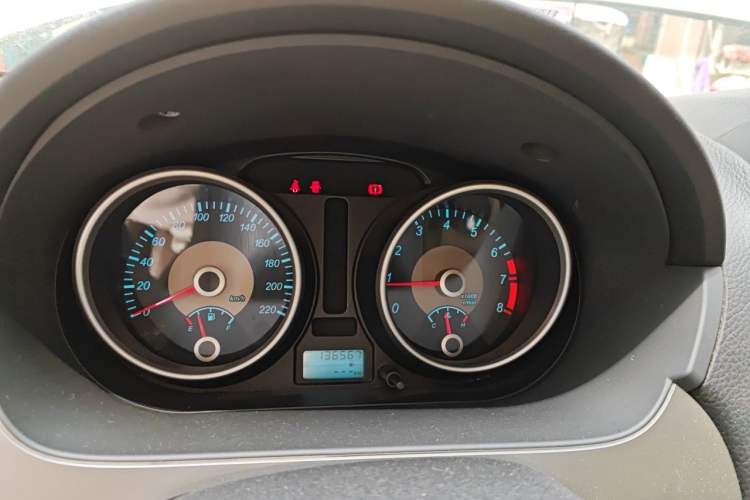 Used Buick Excelle 2013 1.5L Manual Classic Model Instrument Cluster