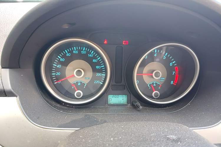 Used Buick Excelle 2013 1.5L Automatic Classic Model Instrument Cluster