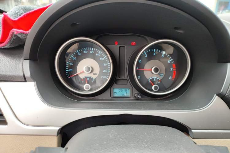 Used Buick Excelle 2013 1.5L Automatic Classic Model Instrument Cluster