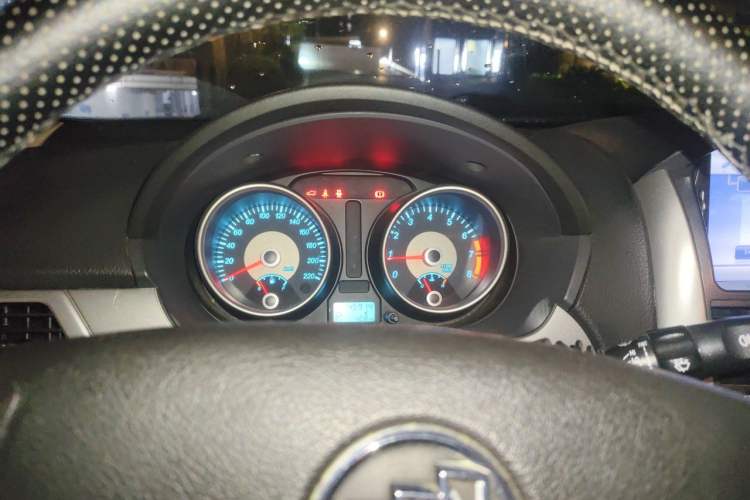 Used Buick Excelle 2013 1.5L Automatic Classic Model Instrument Cluster