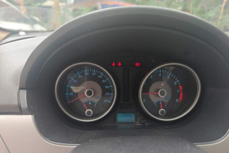 Used Buick Excelle 2013 1.5L Manual Luxury Model Instrument Cluster