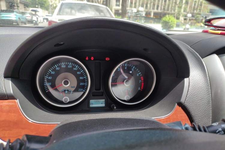 Used Buick Excelle 2013 1.5L Automatic Luxury Model Instrument Cluster